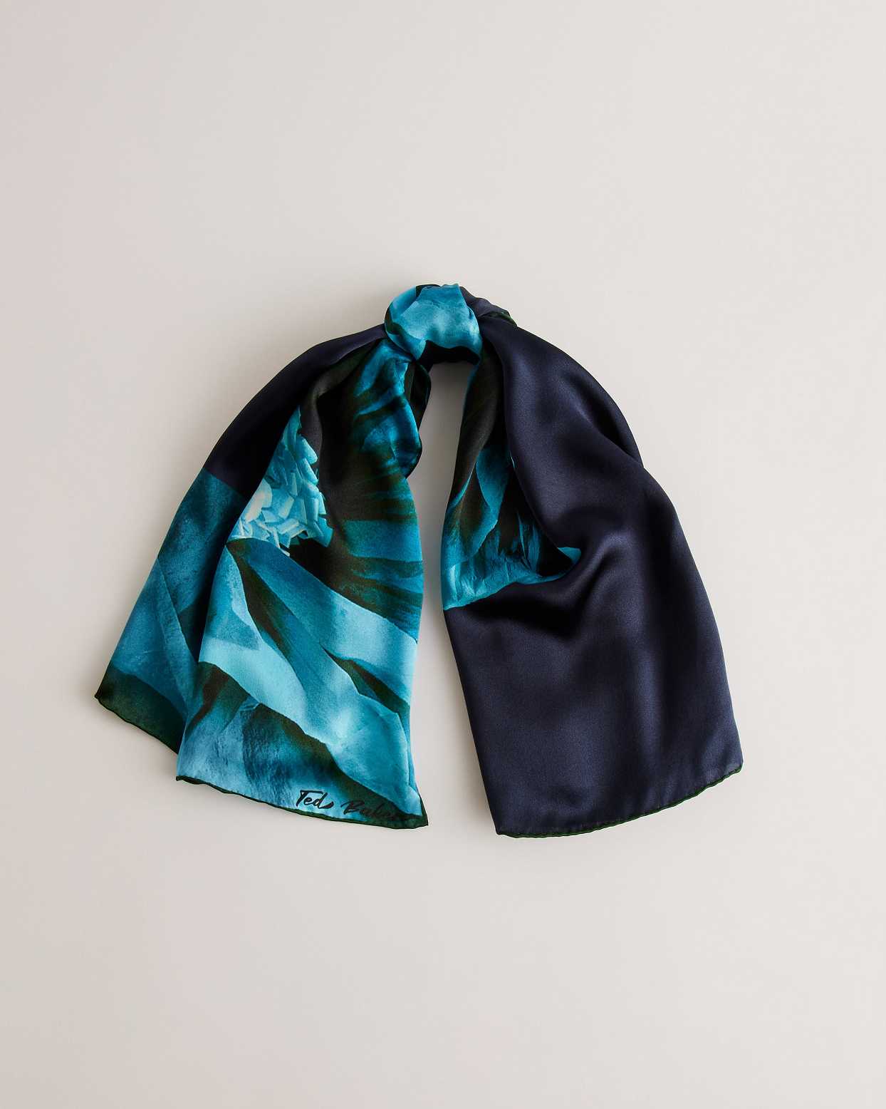 Navy Women Ted Baker Abbieai Scarves | T-340859