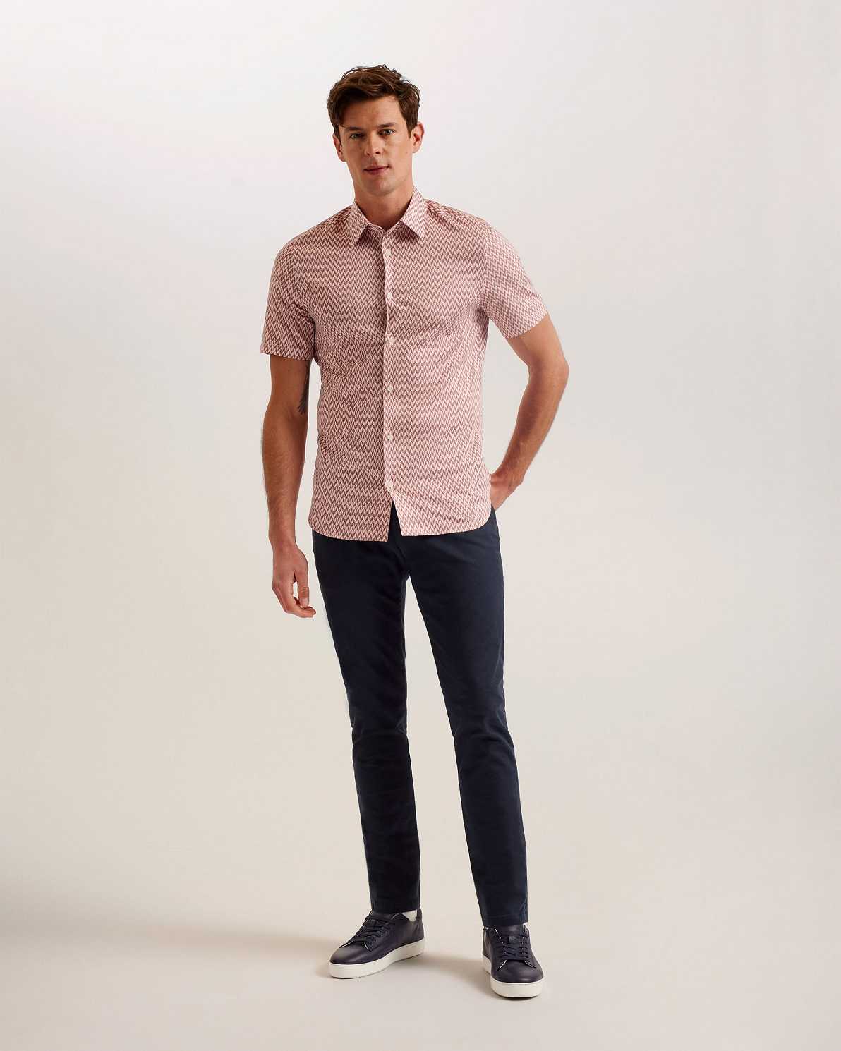 Pink Men Ted Baker Lacesho Short Sleeve Geo Printed Shirt | T-175062